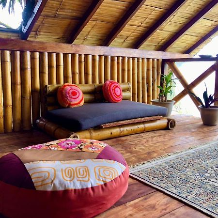 Hostal Los Orishas Ayampe Exterior photo
